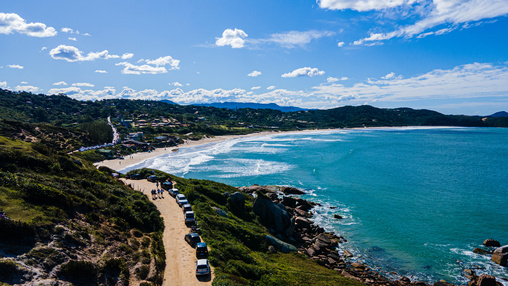 Garopaba e Barra Velha: praias catarinenses para curtir a primavera