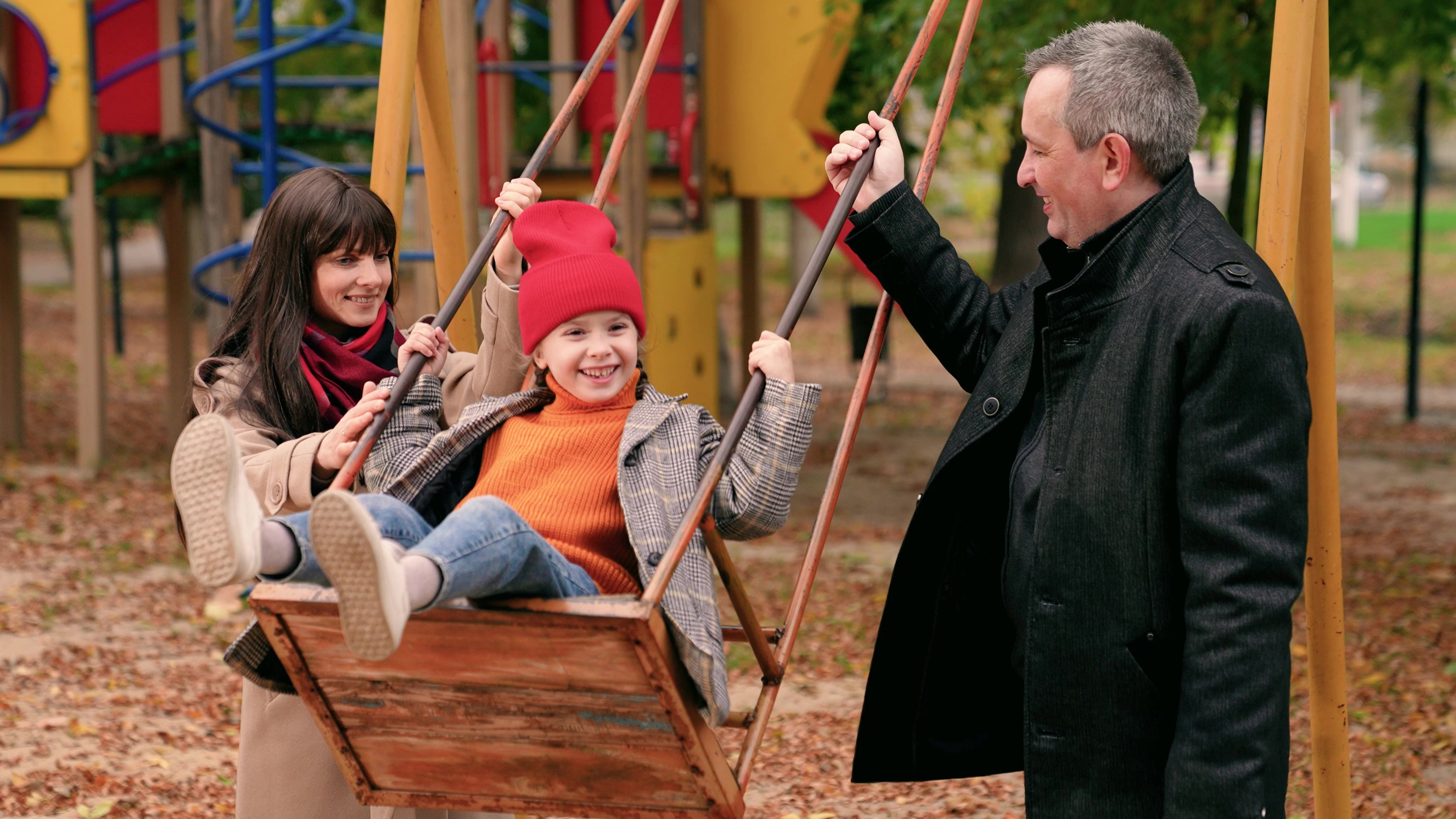 Novembro em família: como unir cultura, lazer infantil e economia em um só mês