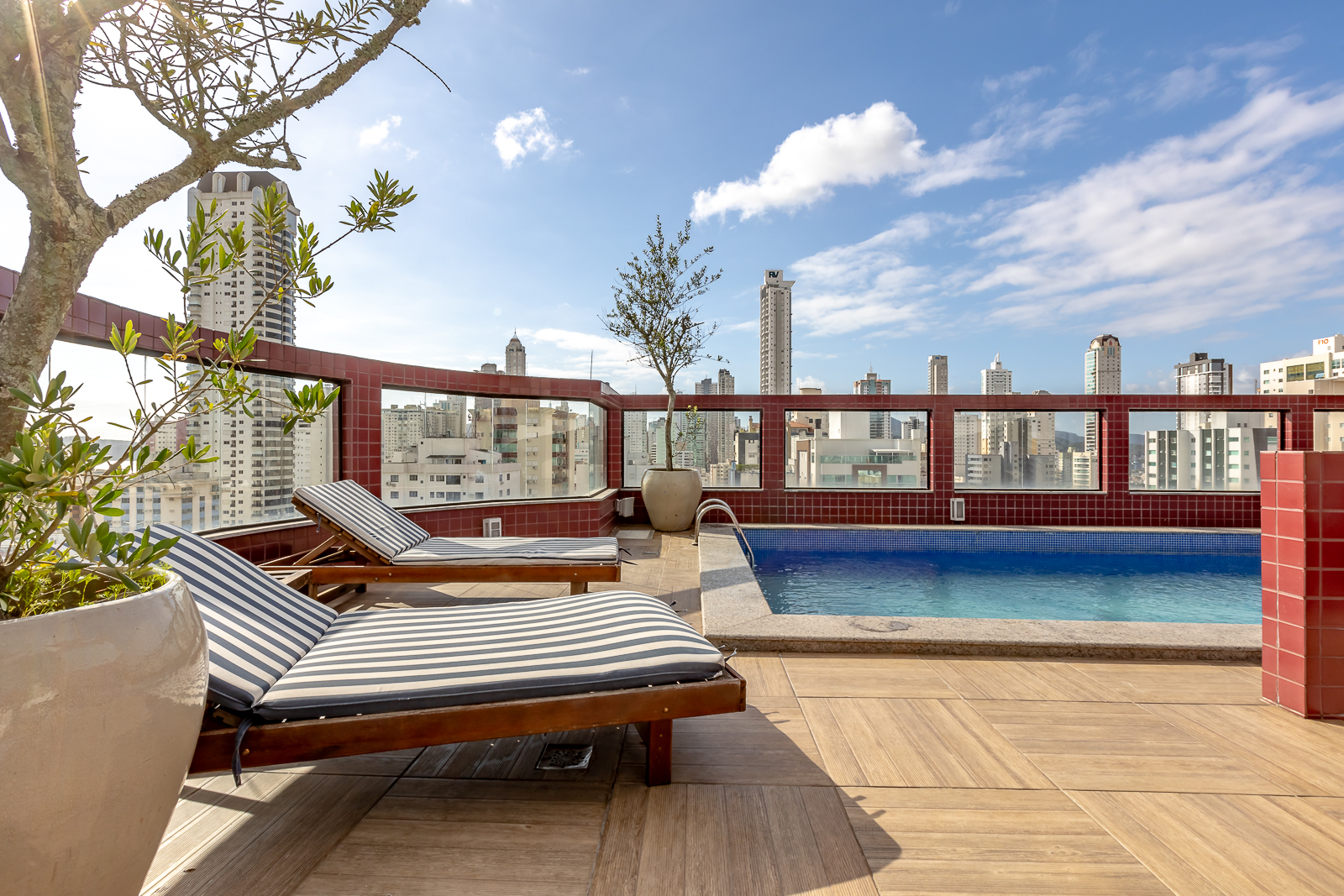 Viaje com confiança: por que ser associado do Clube Candeias é vantagem o ano todo